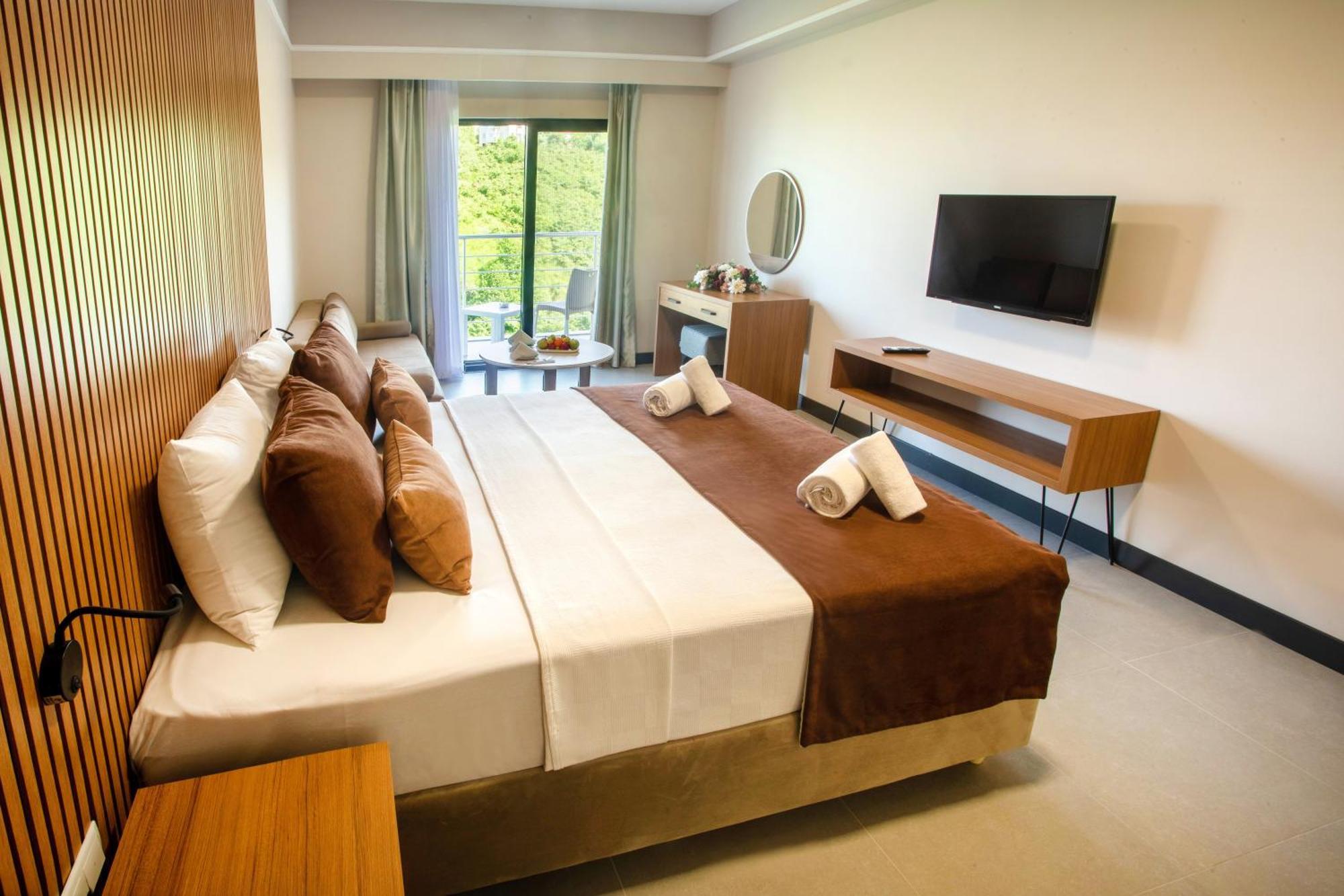 First Joy Hotel Trabzon Kültér fotó