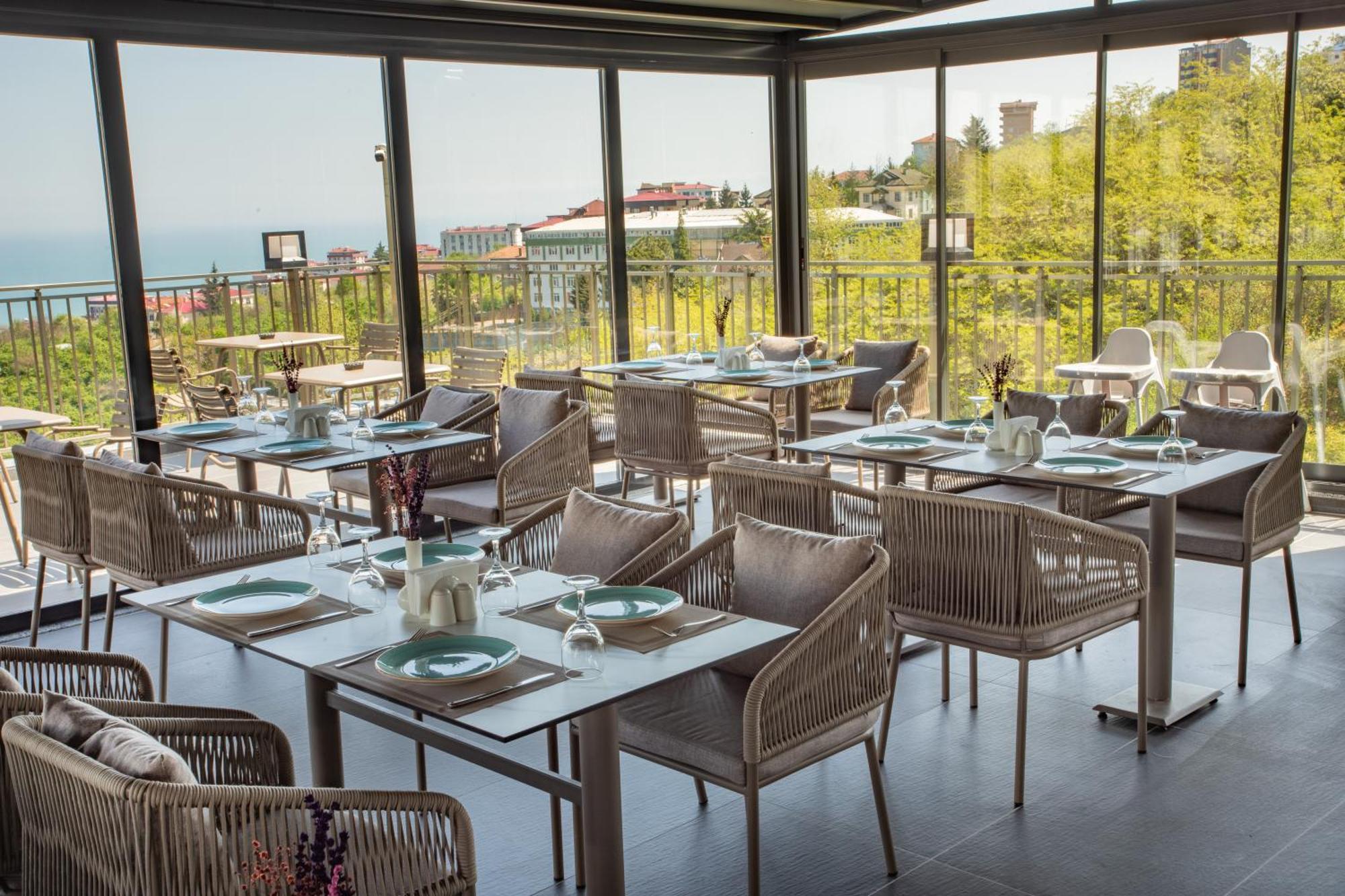 First Joy Hotel Trabzon Kültér fotó
