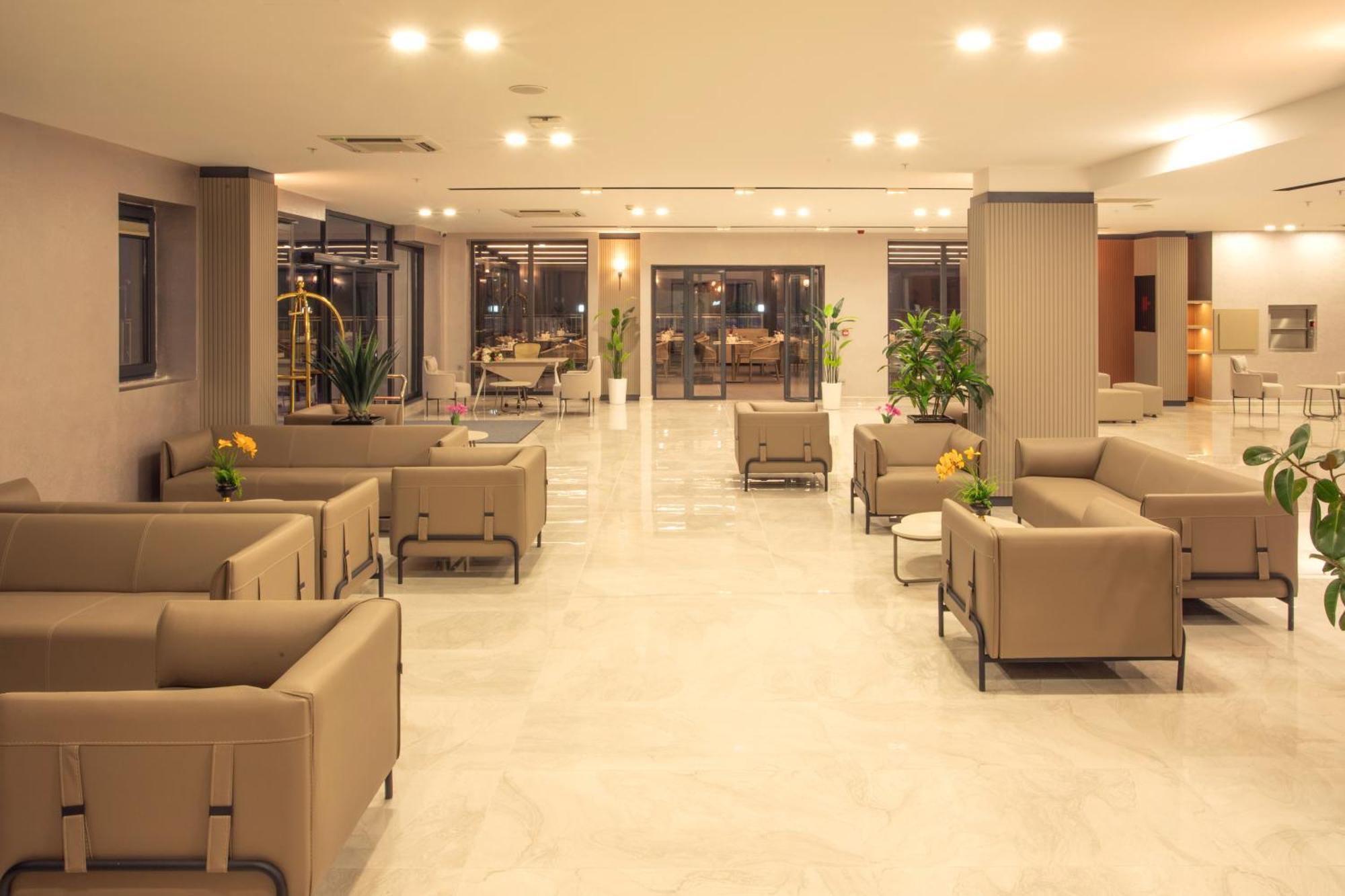 First Joy Hotel Trabzon Kültér fotó