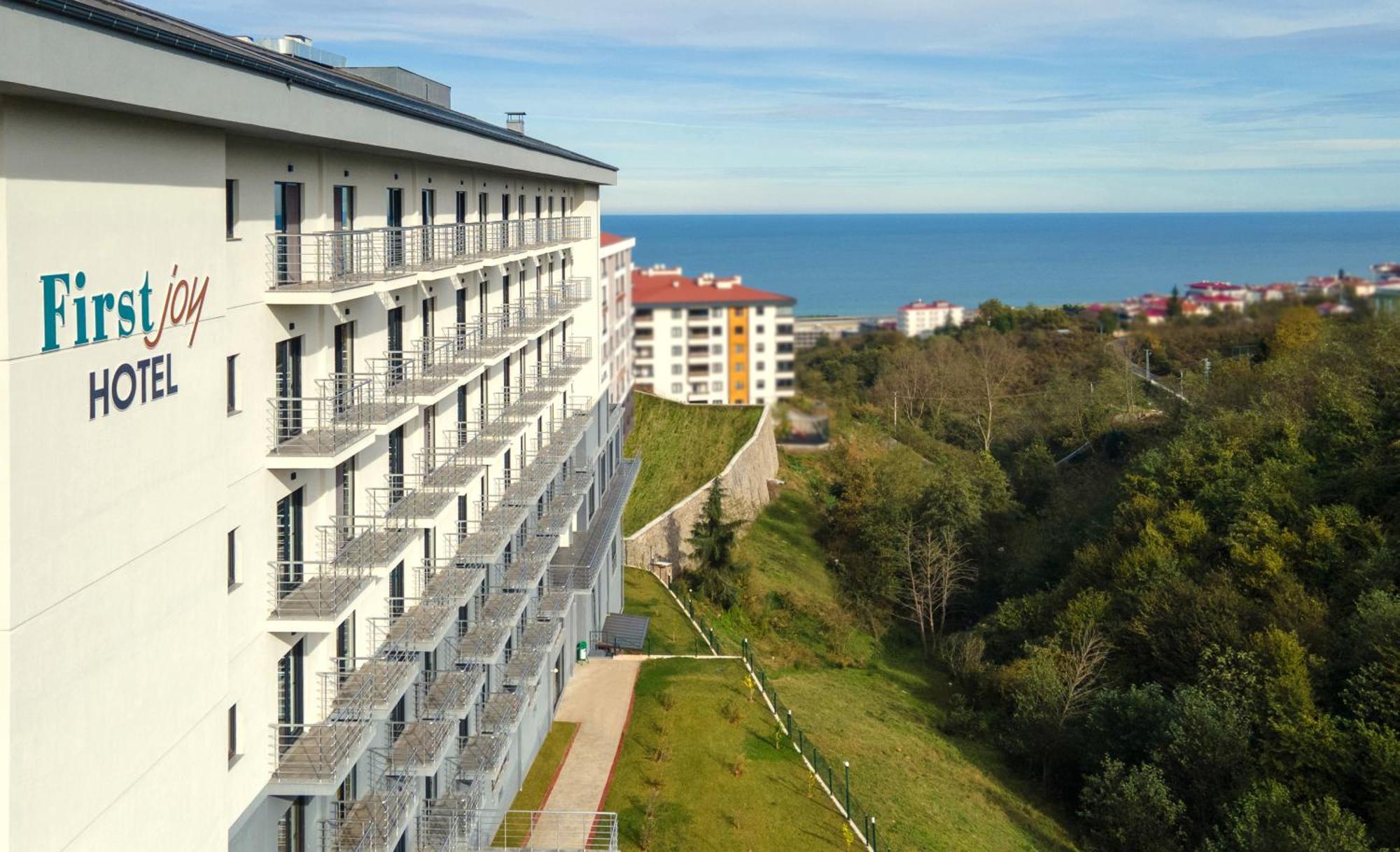First Joy Hotel Trabzon Kültér fotó