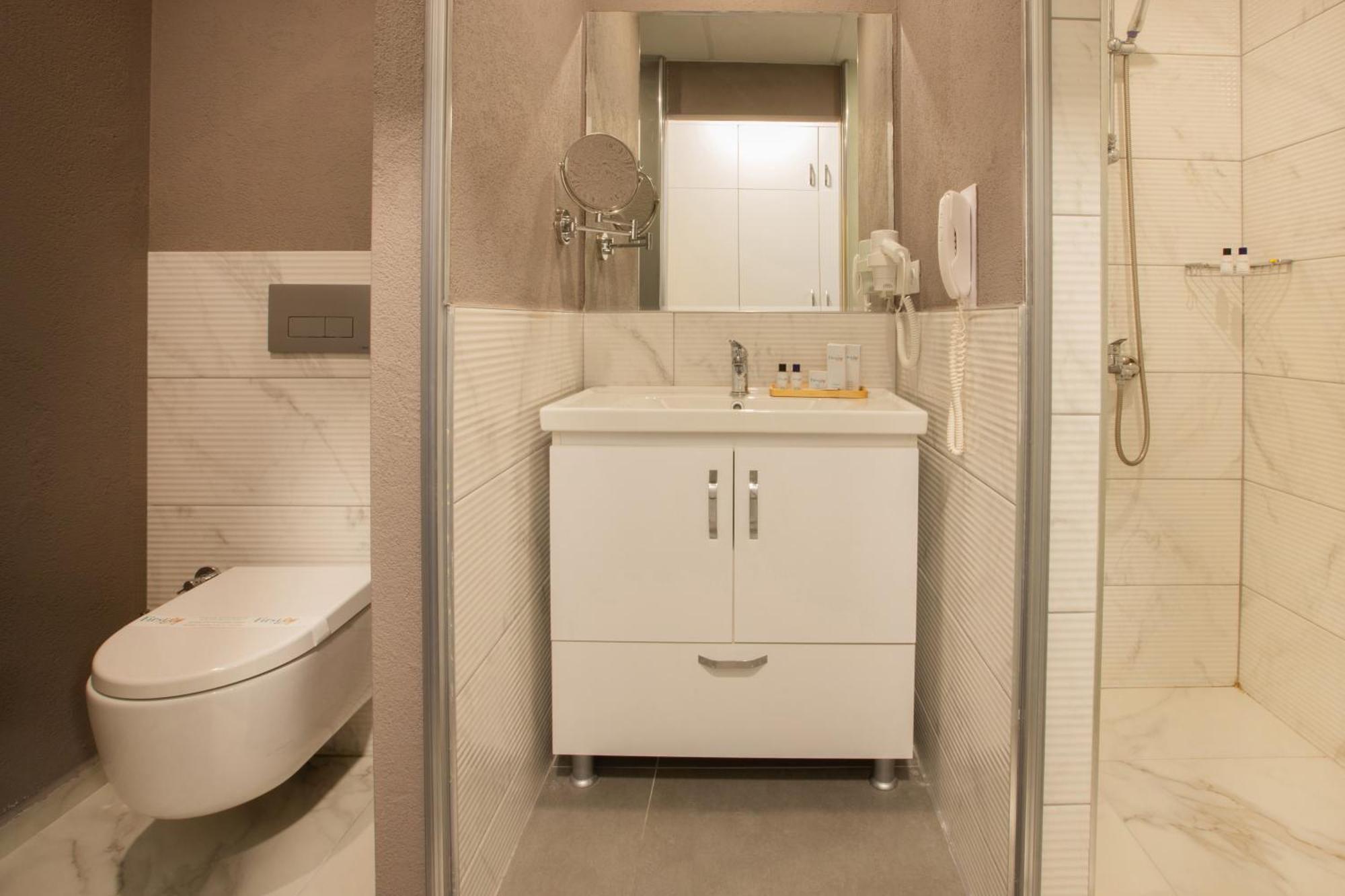 First Joy Hotel Trabzon Kültér fotó