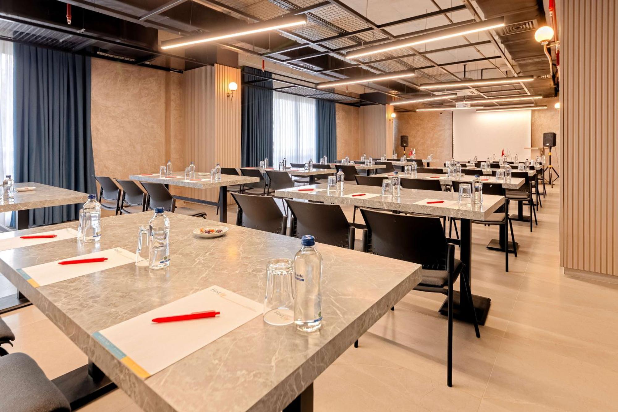 First Joy Hotel Trabzon Kültér fotó